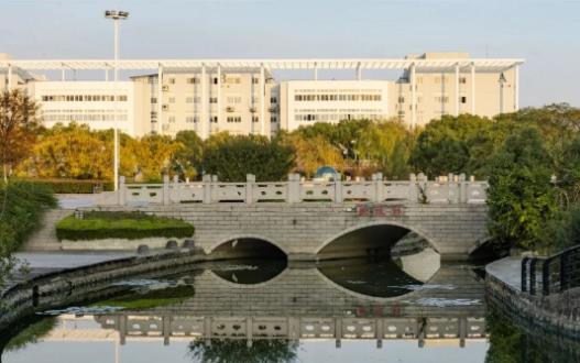在常州工程，“橋”見(jiàn)美好！7.jpg