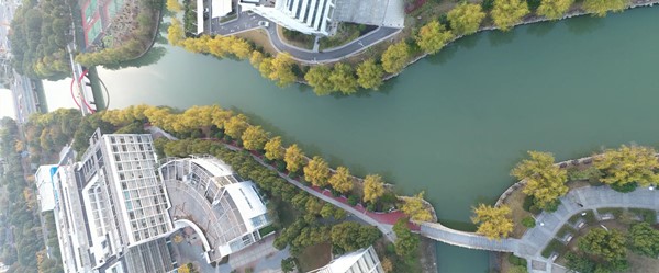 看！蘇州市職業(yè)大學好一抹晚霞！12_副本.jpg