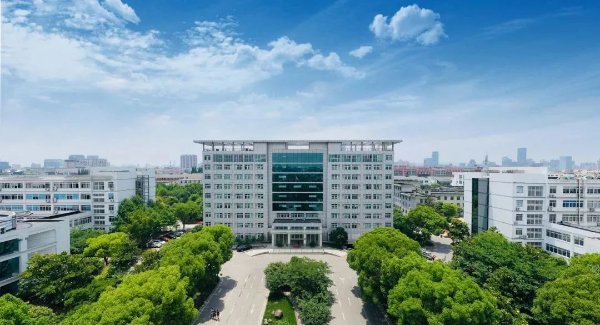 蘇州農(nóng)業(yè)職業(yè)技術(shù)學(xué)院2024年高考zy填報指南(江蘇省)10 (7).jpg