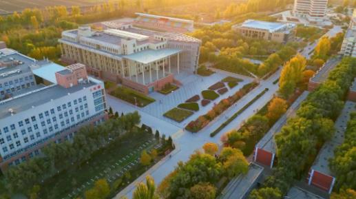 5億！大學(xué)在建校區(qū)，被拍賣2.jpg