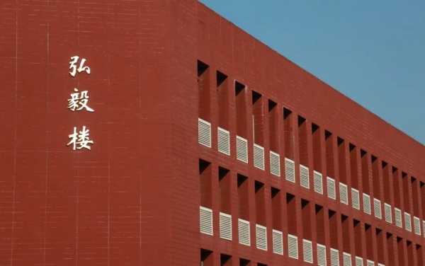 一鍵解鎖南京交通職業(yè)技術(shù)學(xué)院初冬“多巴胺”校園！11.webp_副本.jpg
