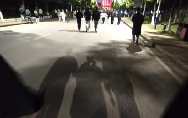 一鍵解鎖南京交通職業(yè)技術(shù)學(xué)院初冬“多巴胺”校園！31.webp_副本.jpg