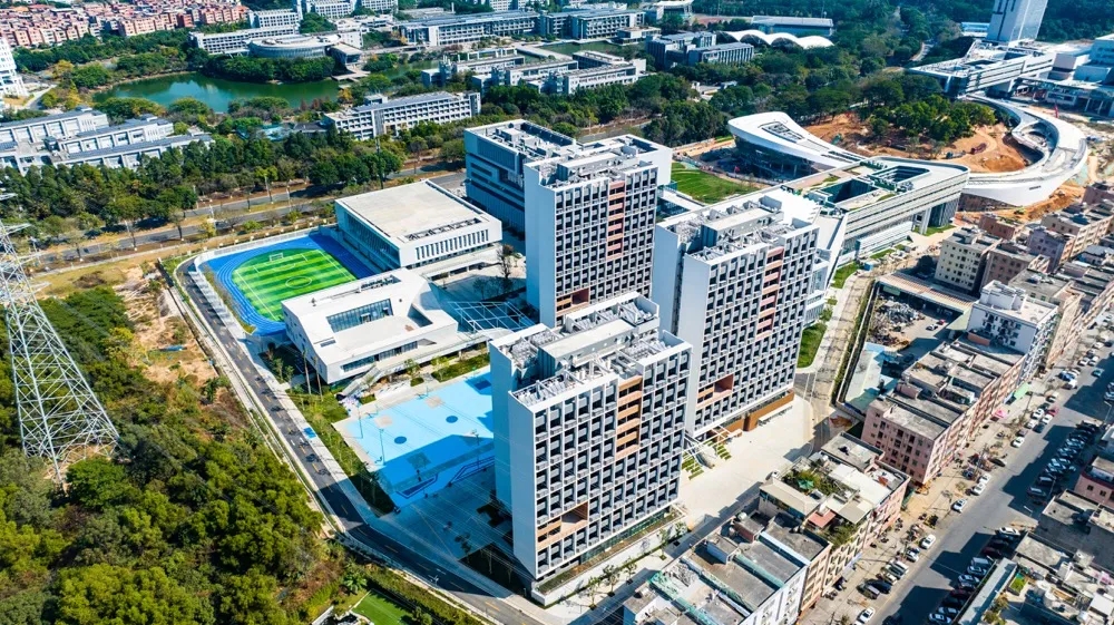 百億“新大學(xué)”，一新校區(qū)正式完工！.webp.jpg