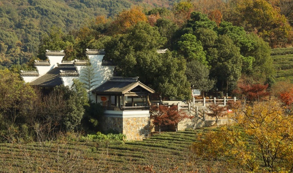 無錫商業(yè)職業(yè)技術(shù)學(xué)院：校園文化特色景點，點亮學(xué)府風(fēng)采6_副本.jpg