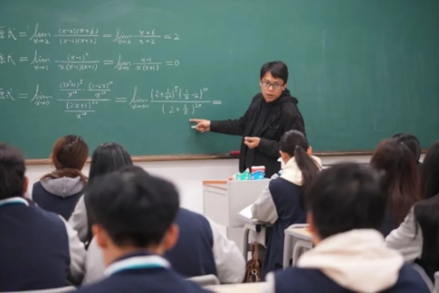 逐夢江海，解鎖你的大學新角色.png