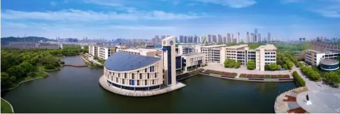 你理想中的大學，是怎樣的？蘇衛(wèi)告訴你答案！6.png