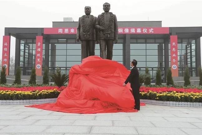 43%畢業(yè)生是公務(wù)員！中國最強(qiáng)“雙非”，來了！2.png