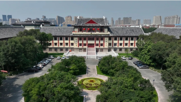 2025年南京工業(yè)大學(xué)再添4個校企聯(lián)合培養(yǎng)專業(yè)，與行業(yè)巨頭同行！3.png