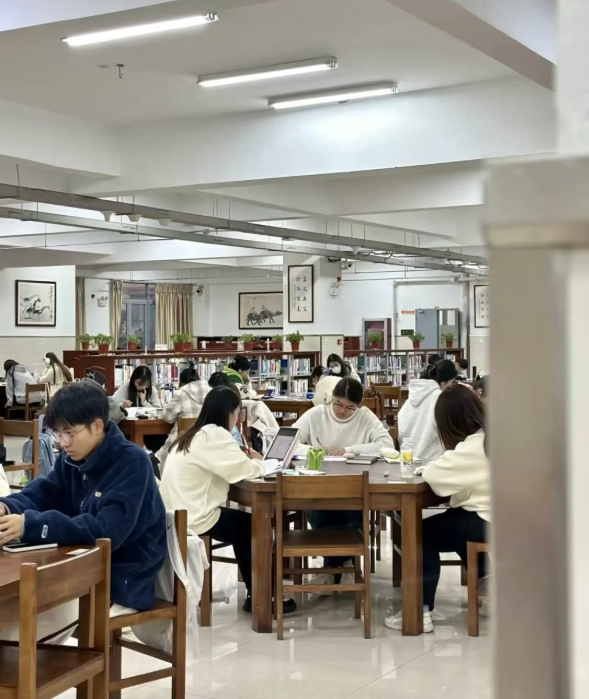 無錫太湖學(xué)院，解鎖沉浸式學(xué)習(xí)圖鑒6.png