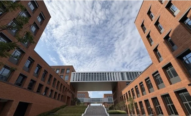中國第一所空天信息大學，滿足去籌條件.png