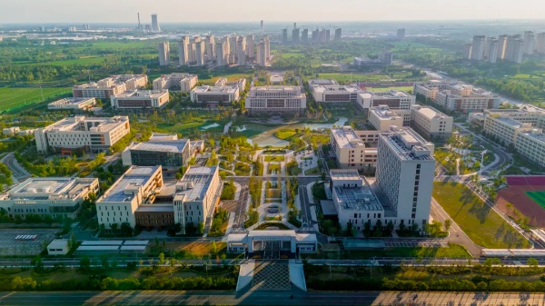 江蘇建筑職業(yè)技術(shù)學(xué)院新校區(qū)，正式啟用！_副本.jpg