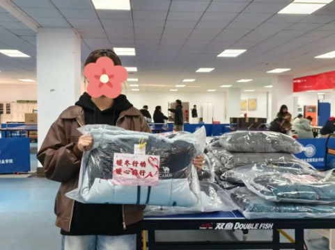 江衛(wèi)冬日集 這些藏在朋友圈里的甜，是青春的“溫度特調(diào)”23.png